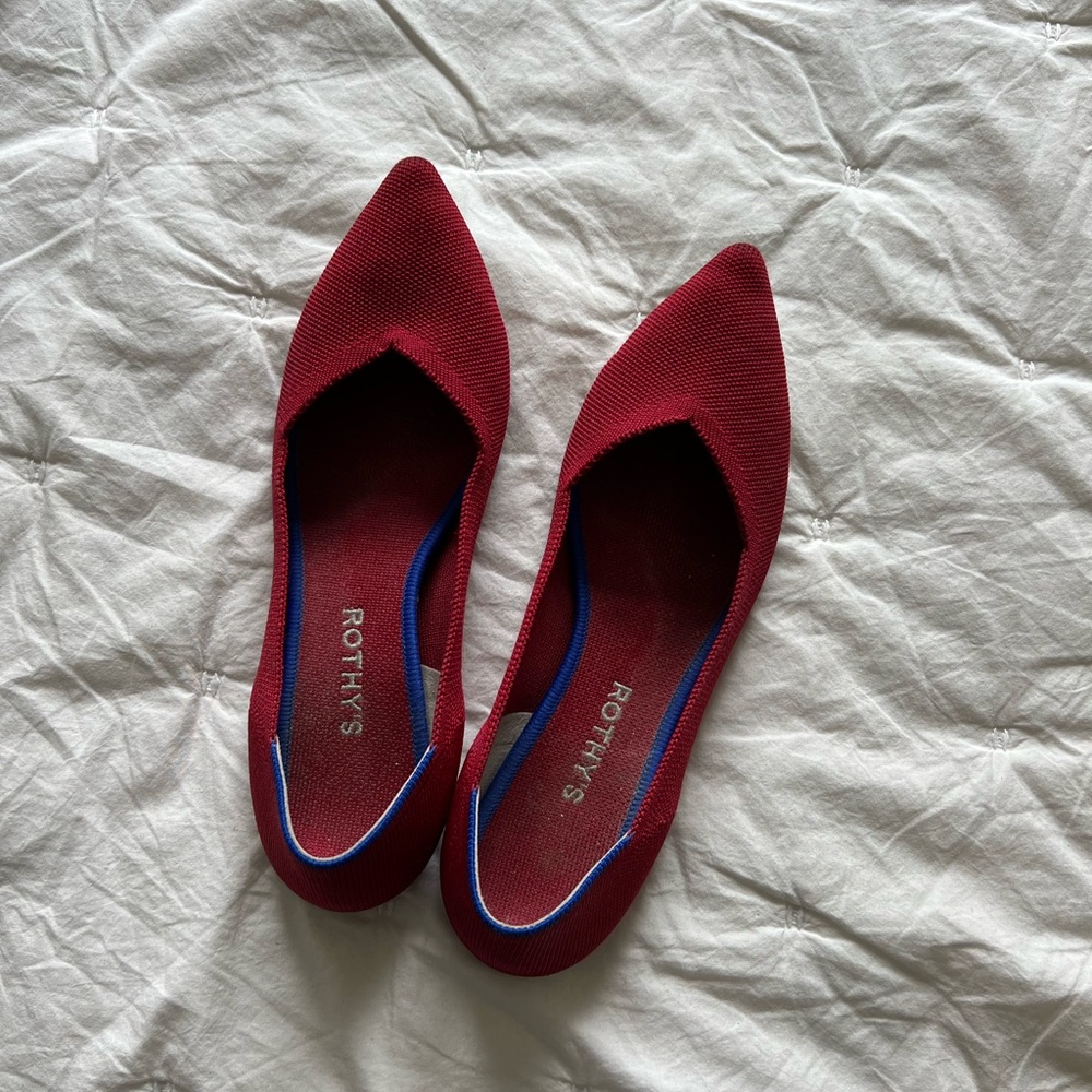 Chili Red Pointed Rothy’s